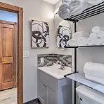 Denver Capitol Hill Townhome With Fenced Yard!
